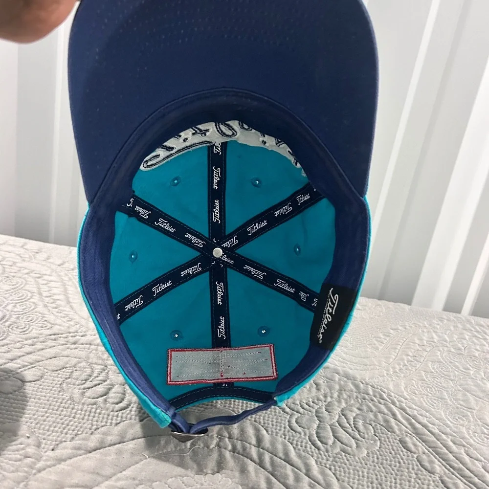 Titleist Golf Hat Mens Turquoise Blue Adjustable Strapback FJ Pro V1 Cap